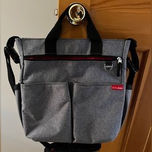 Skip Hop Duo Signature diaper bag. EUC, gray and black exterior, red interior